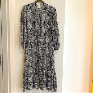ZARA midi dress size XS with side slit pockets perfect condition